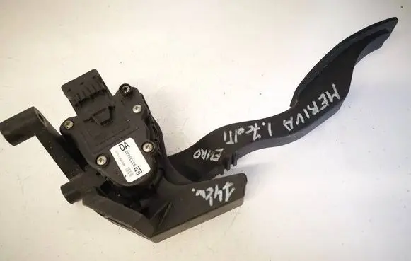 Opel Meriva A Accelerator throttle pedal 93335443