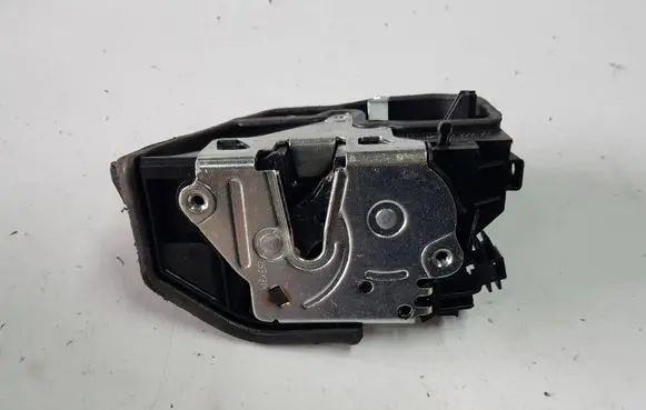 BMW 5 F10 F11 Rear door lock 7202147XAUOPX 7202147