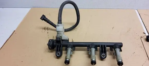 Toyota Aygo AB10 Fuel injectors set 238140Q010 23250Q010 238420Q010