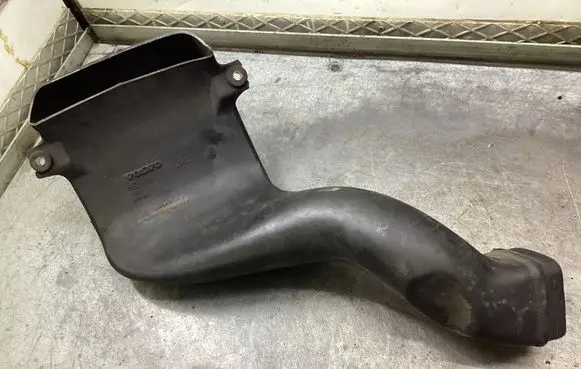 Volvo XC90 Air intake duct part 8624986 7321