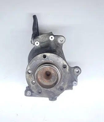 BMW 5 E60 E61 Front wheel hub spindle knuckle 6760953