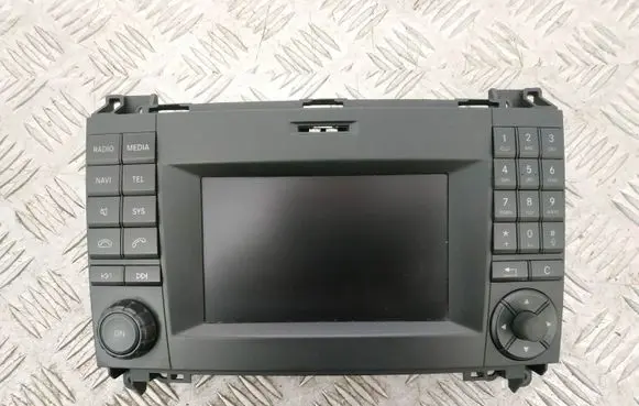 Mercedes-Benz Vito Viano W447 Radio/CD/DVD/GPS head unit A4479009005