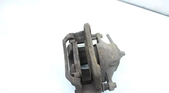 Hyundai i30 Front brake caliper