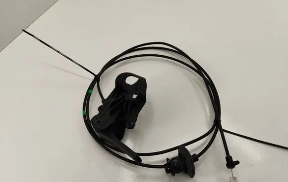 Peugeot 5008 II Engine bonnet (hood) release handle