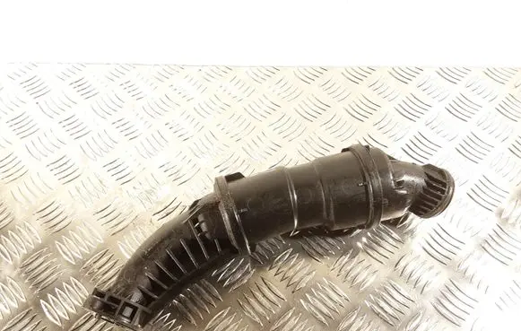Volvo XC60 Air intake duct part 31441872