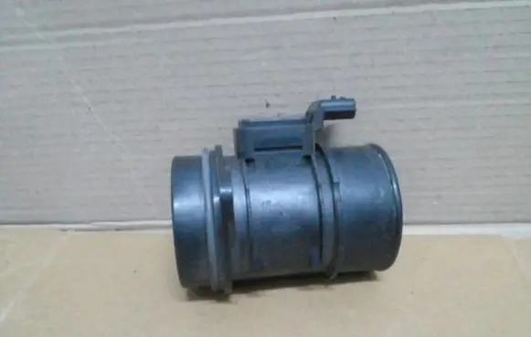 Renault Laguna III Mass air flow meter 8200299956