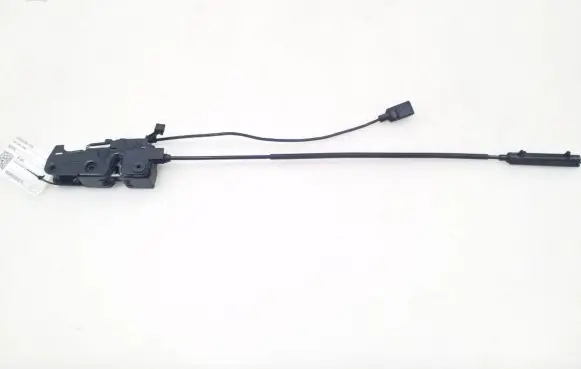 Audi A5 8T 8F Engine bonnet (hood) release handle 8K2823746