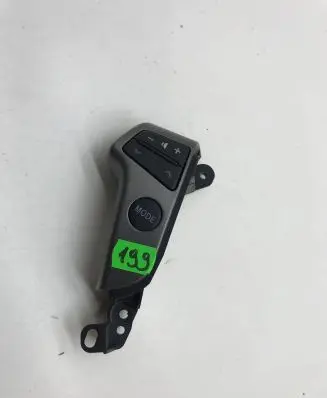 Toyota Avensis T250 Steering wheel buttons/switches 75B596 PBTGF30