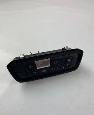 BMW 3 G20 G21 Light switch 6131946113901 946113901 B11819930A