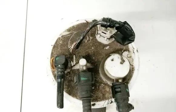 Toyota Corolla E120 E130 Fuel level sensor 0580300013