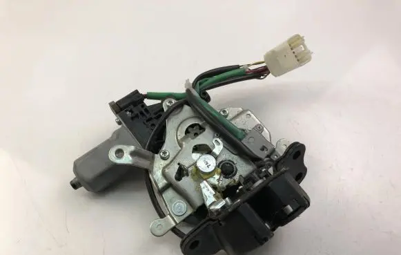 Lexus RX 450H Wiper motor 41232010080