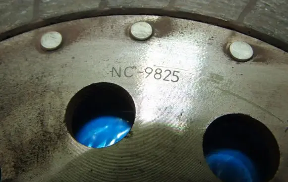 Toyota Avensis T220 Clutch pressure plate Nėra