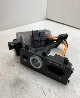 Skoda Superb B8 (3V) Voltage converter inverter 5Q0907155B