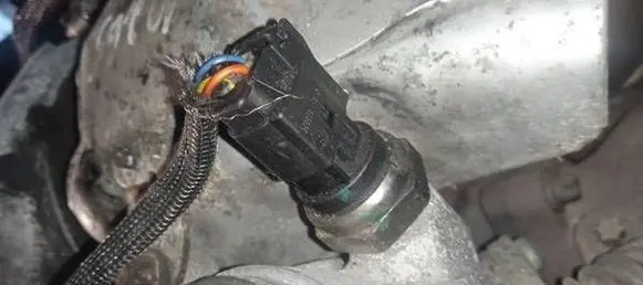 Chrysler 300 - 300C Air pressure sensor A0061536028