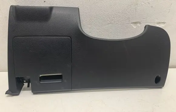 KIA Stonic Dashboard lower bottom trim panel 84751H8AA0 84756H8000