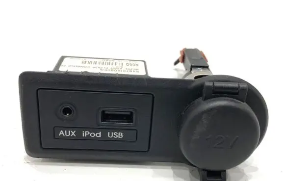KIA Venga USB socket connector 96120-1P200