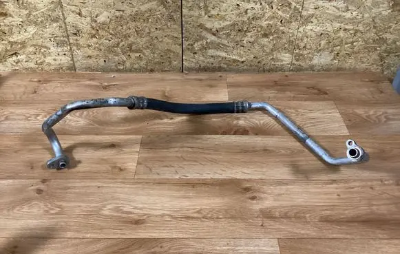 Ford Focus Air conditioning (A/C) pipe/hose