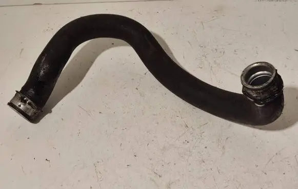 Mercedes-Benz C W204 Engine coolant pipe/hose A2045012982