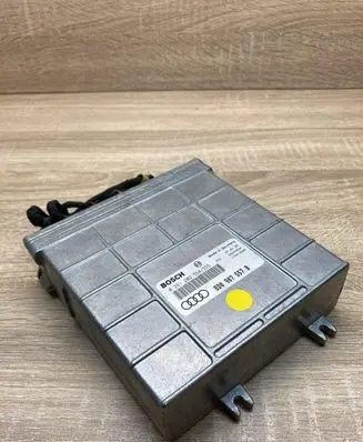 Audi A4 S4 B5 8D Engine control unit/module ECU 8D0907557B 0261203554Used WithPlug