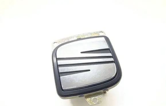 Seat Ibiza III (6L) Tailgate/trunk/boot exterior handle 6L6827573 1M5862159C 1M0959781A