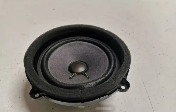 Chevrolet Camaro Front door speaker 84215524