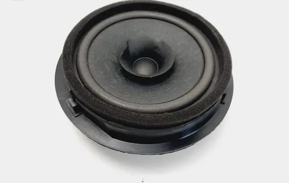 Suzuki Swift II Rear door speaker 3910271L02 04210090 1A184