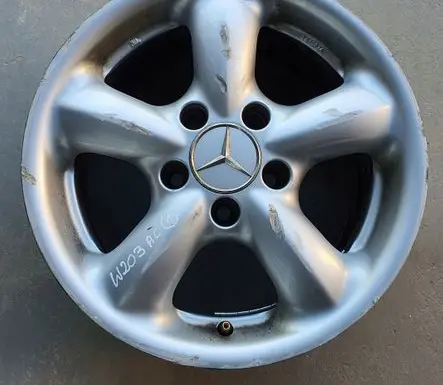 Mercedes-Benz C W203 R15 alloy rim 