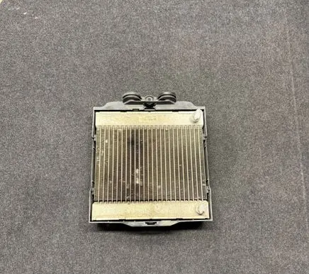 BMW 5 F10 F11 Coolant radiator 7805630