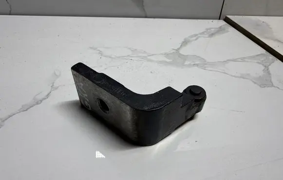 BMW 5 GT F07 Rear door lower hinge 7193145