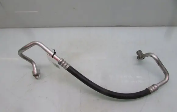 Infiniti Q30 Air conditioning (A/C) pipe/hose 924905DC3A