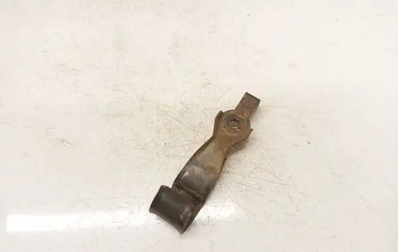 Toyota RAV 4 (XA30) Radiator mount bracket 