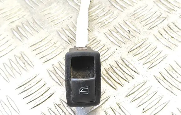 Mercedes-Benz R W251 Electric window control switch A2518200510 03128150 9051679300