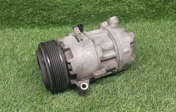 BMW 3 E46 Air conditioning (A/C) compressor (pump) 6908660 64526908660