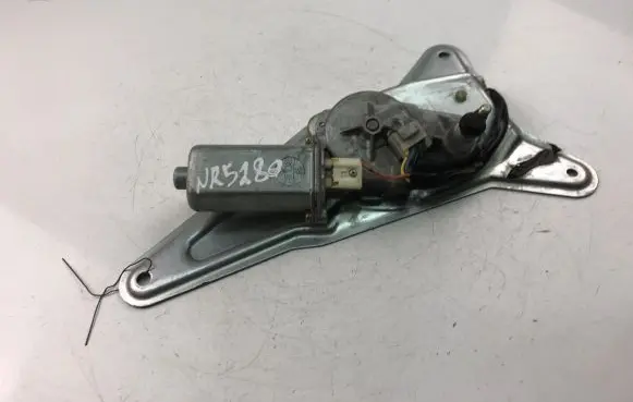Suzuki Grand Vitara II Wiper motor 34332581