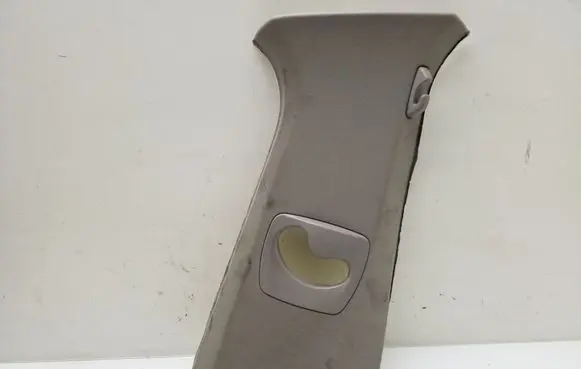 BMW 5 F10 F11 (B) pillar trim (top) 9116350