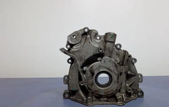 Jaguar XF X250 Oil pump 9X2Q-6600-AB