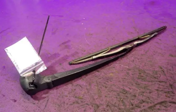 Seat Alhambra (Mk1) Rear wiper blade arm 1U9955707B