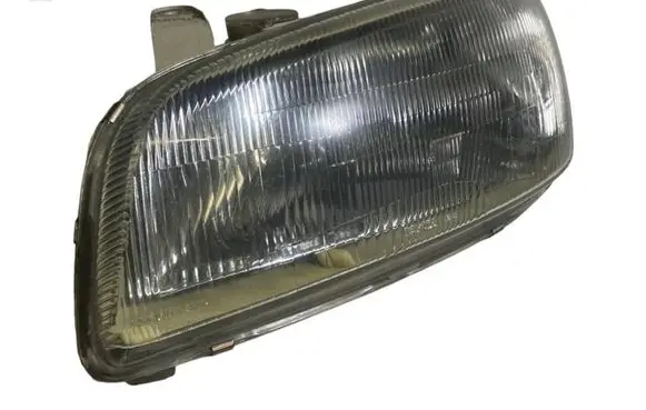 Toyota RAV 4 (XA10) Headlight/headlamp UPM60GF20