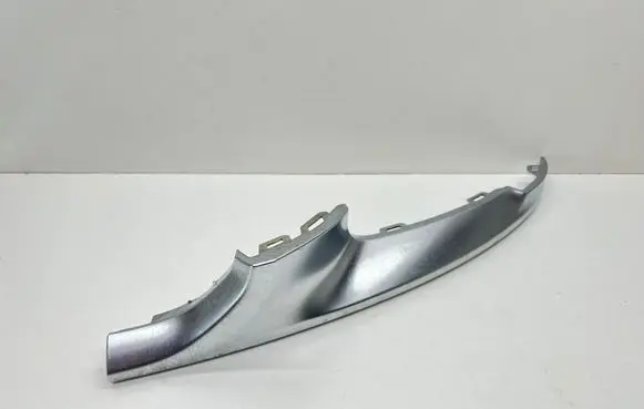 Jeep Grand Cherokee WL Front bumper splitter molding 6UU03DX8AA 6UP80SZ7AA 6UU03LS1AA