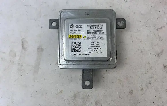 Audi RS5 Headlight ballast module Xenon 8K0941597E