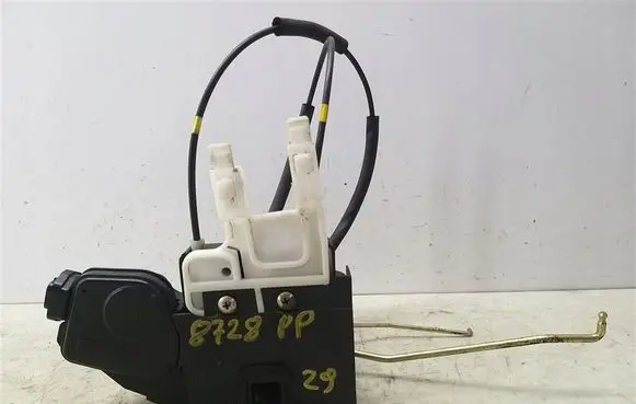 Hyundai Santa Fe Front door lock 