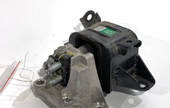 Hyundai Kona I Gearbox mount 21830-J9100