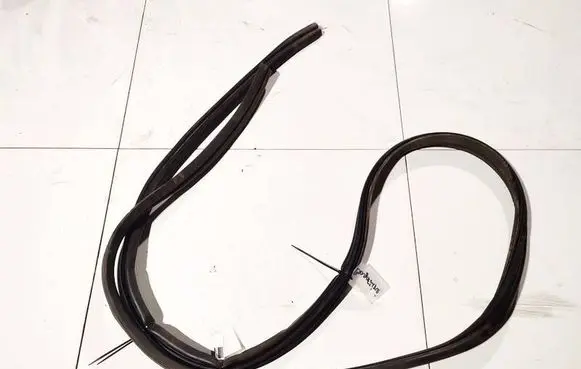 Mitsubishi Colt Rubber seal rear door 