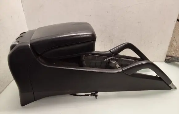 Porsche Cayenne (9PA) Center console 