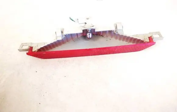 Toyota Avensis Verso Third/center stoplight p1208