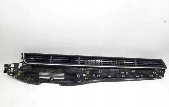 Audi Q7 4M Dash center air vent grill 4M1820902