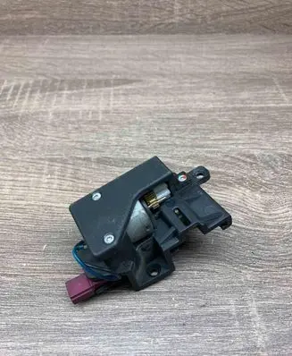 BMW 5 E60 E61 Curtain motor 9918003164