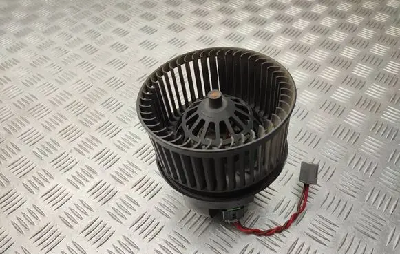 Ford Escape III Heater fan/blower H1F118456AA