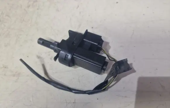 Ford Focus Clutch pedal sensor 4M5T7C534AA