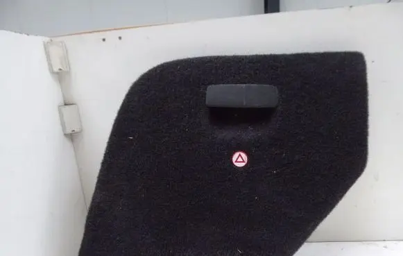 Volkswagen Golf IV Parcel shelf load cover trim 